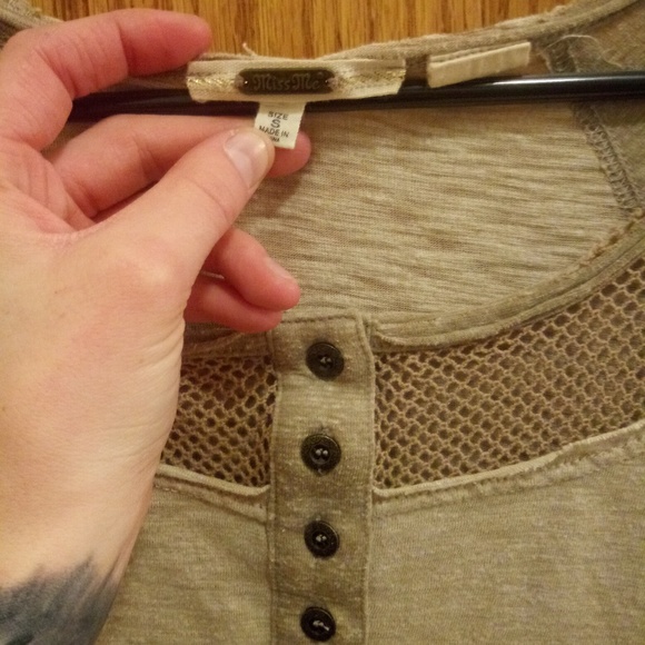 Miss me top - Picture 3 of 4